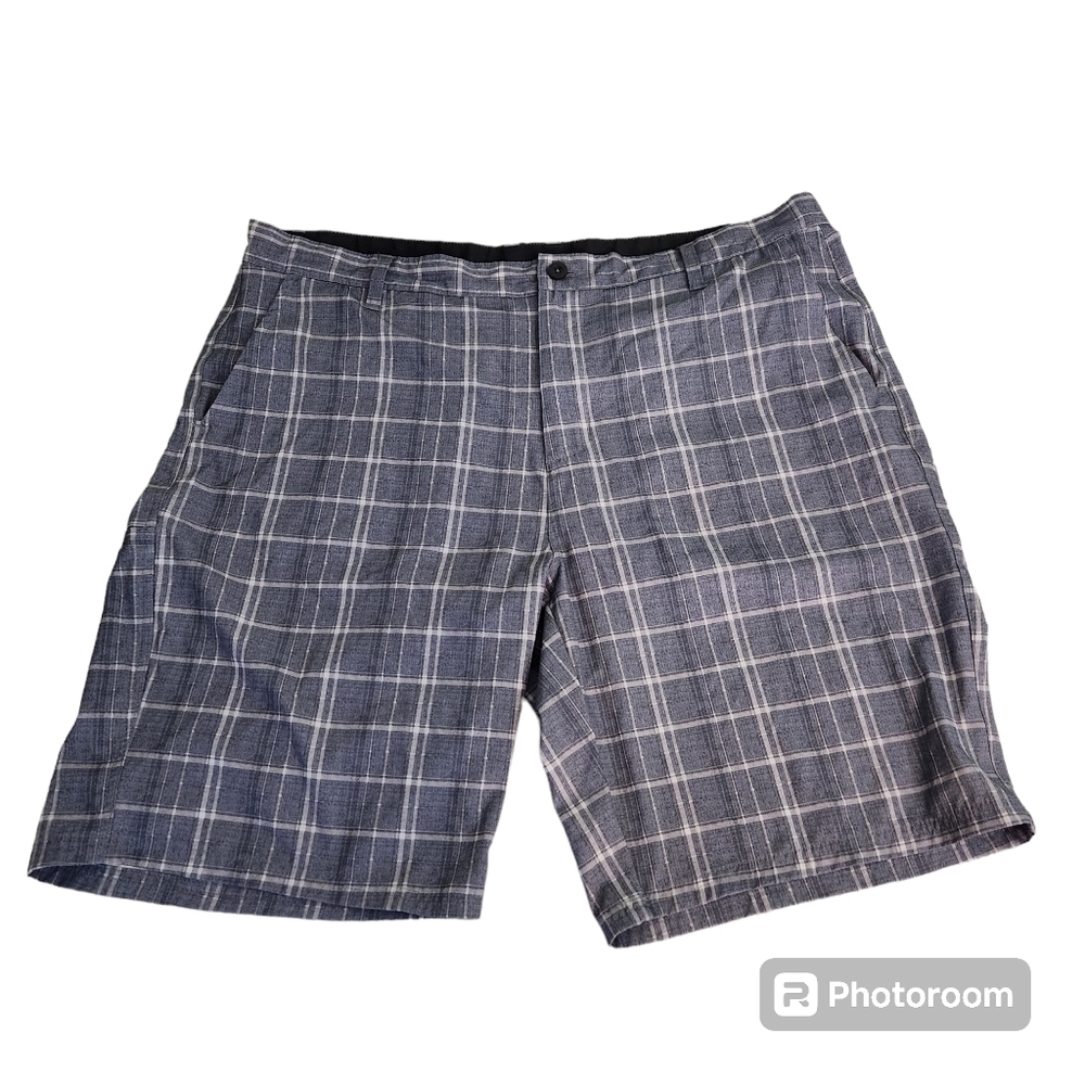 Mens Burnside Grey Plaid Shorts, sz 40